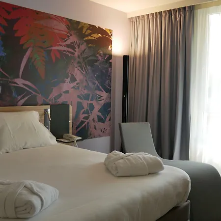 Novotel Sud A9/a61 4*