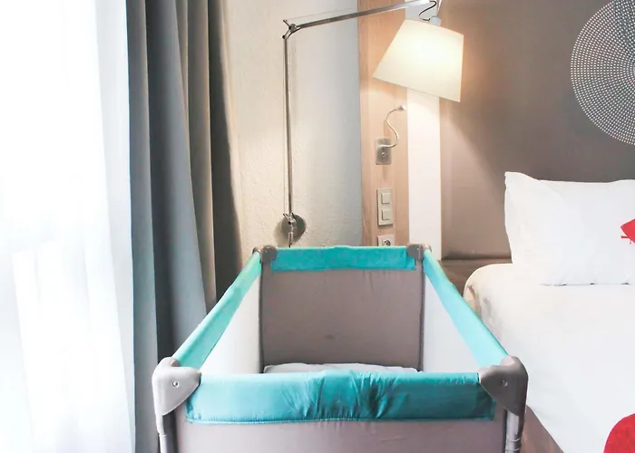 Novotel Sud A9/a61 4* Ναρμπόν