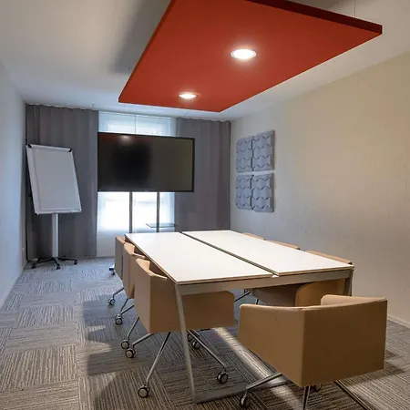 Novotel Sud A9/a61 Hotel 4*