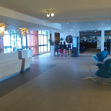 Ξενοδοχείο Novotel Sud A9/a61 Ναρμπόν
