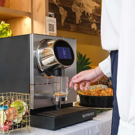 诺富特纳博讷南部a9 / A61酒店 酒店