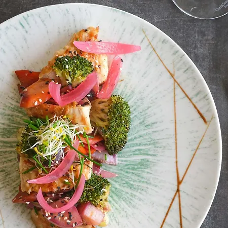 诺富特纳博讷南部a9 / A61酒店 4*