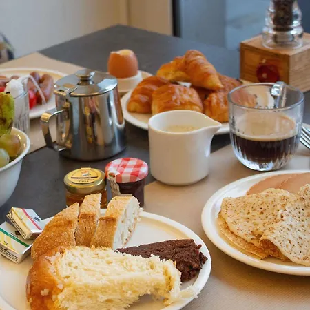 诺富特纳博讷南部a9 / A61酒店