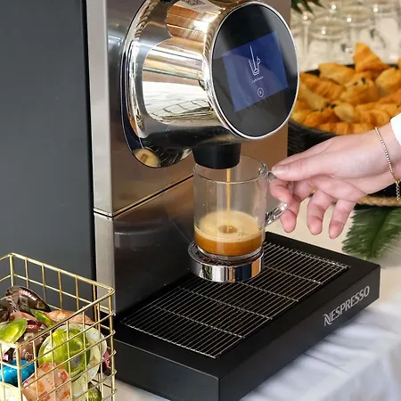 诺富特纳博讷南部a9 / A61酒店 纳博讷