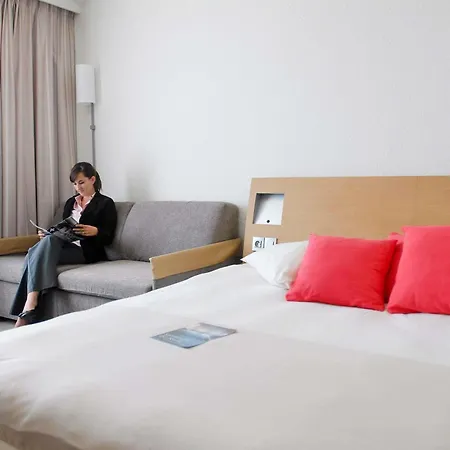 호텔 Novotel Sud A9/a61 4*
